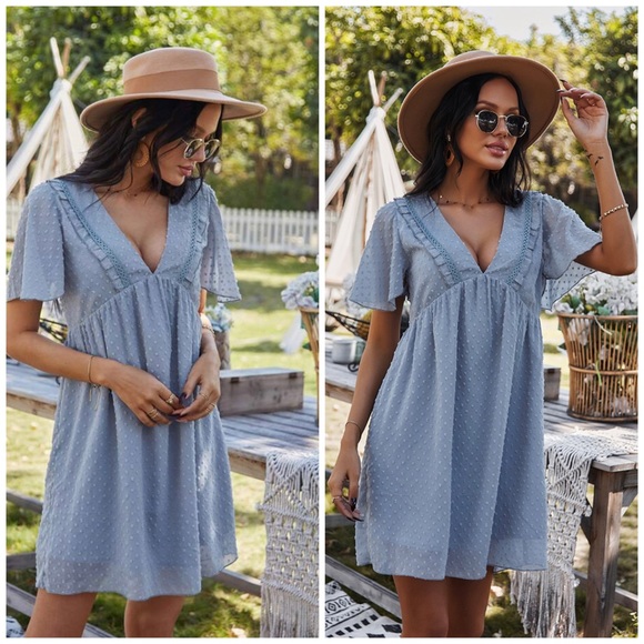 🆕V neck baby doll dress in blue - Picture 3 of 4